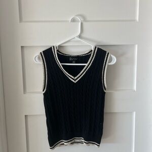 WHIT Black Cable Knit V-Neck Sweater Vest with Cream Trim